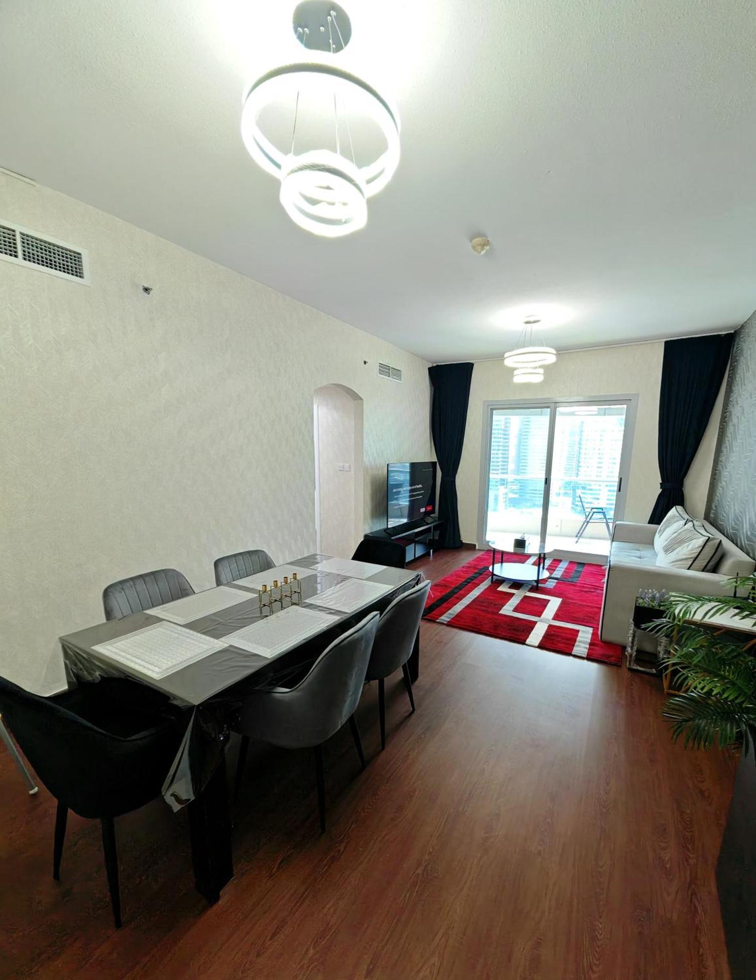 Full Marina View 2 Bhk Апартаменти