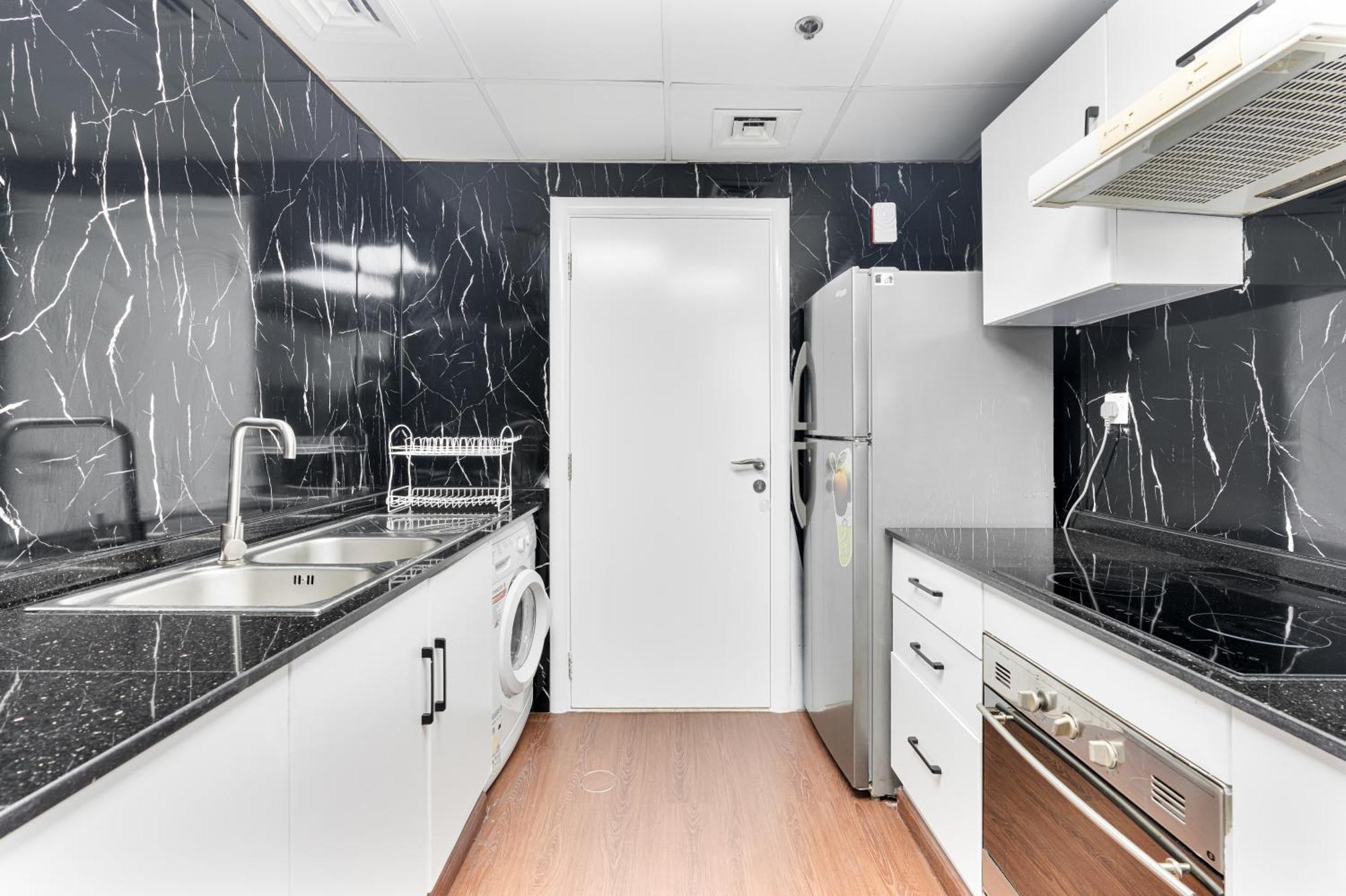 Full Marina View 2 Bhk Апартаменти *