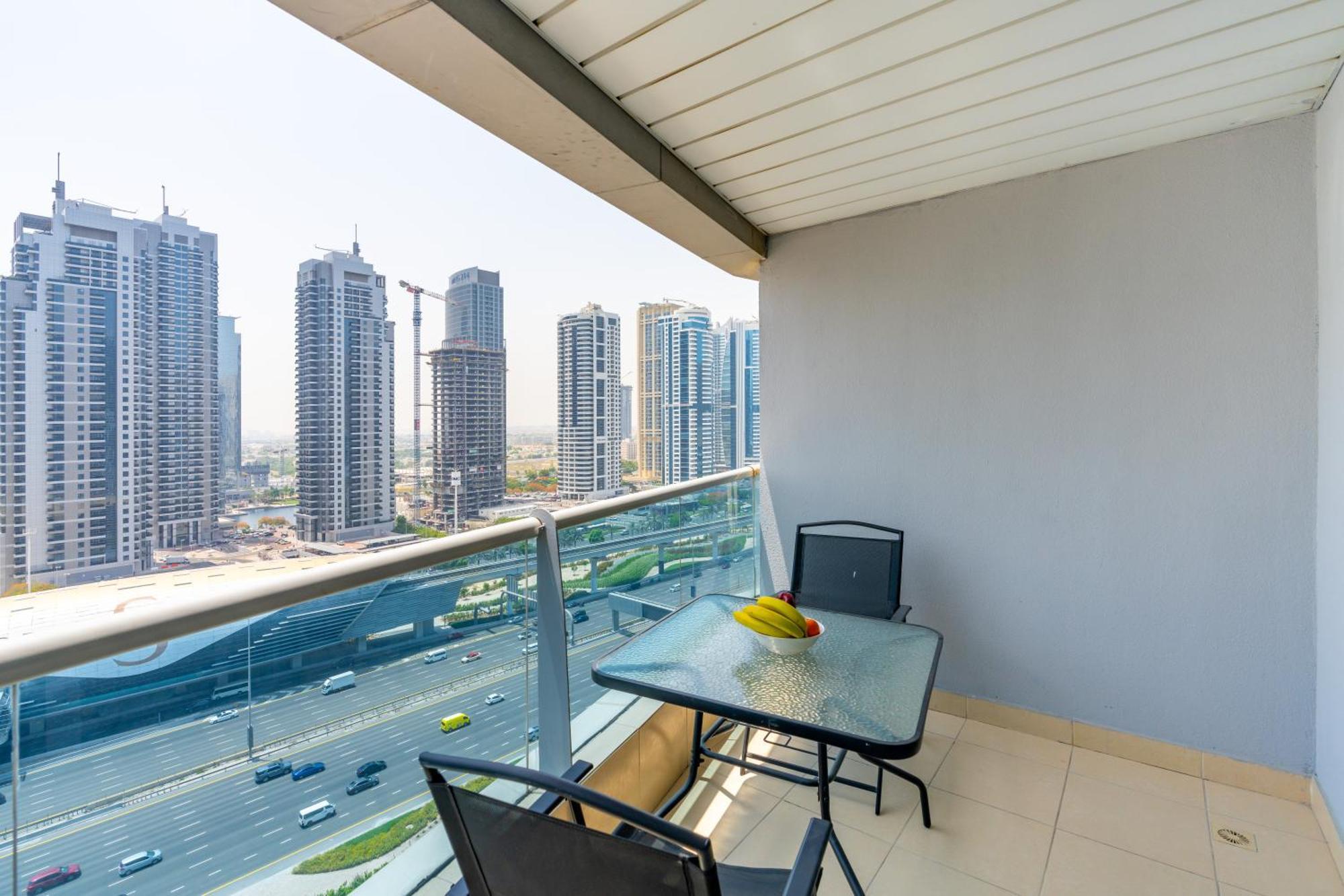 Full Marina View 2 Bhk Апартаменти *